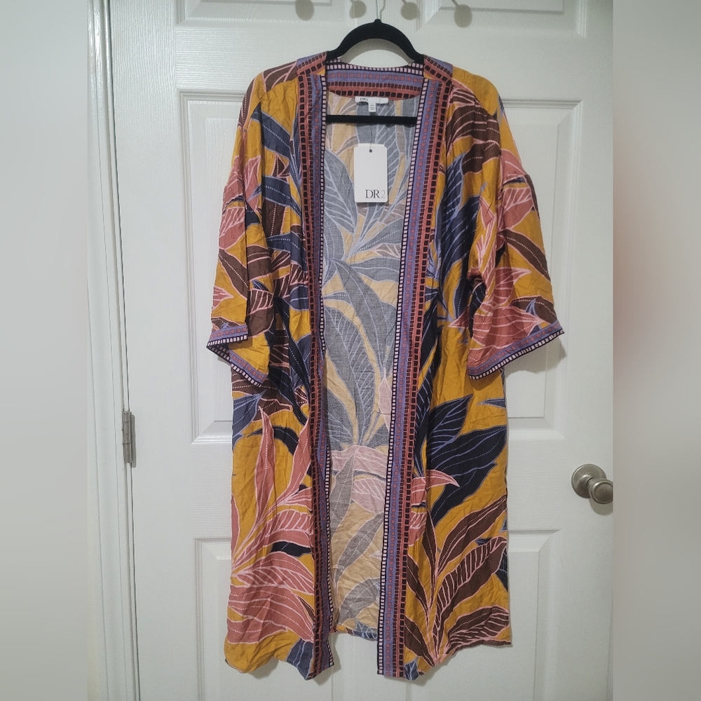 DR2 Vibrant Pink and Yellow Kimono with Flowing Sleeves Size SM